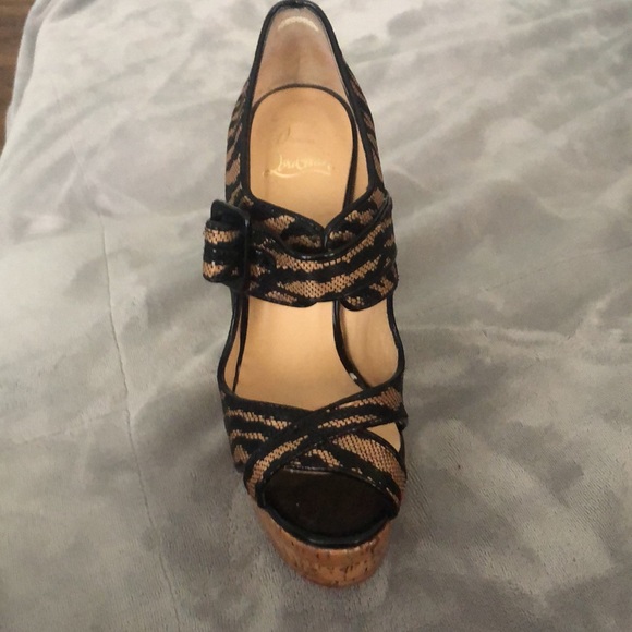 Christian Louboutin Tiger Cork Wedges - Picture 4 of 10
